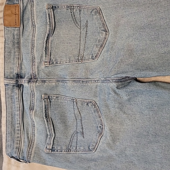 American Eagle Next Level Stretch Distressed Jeans - Picture 5 of 6